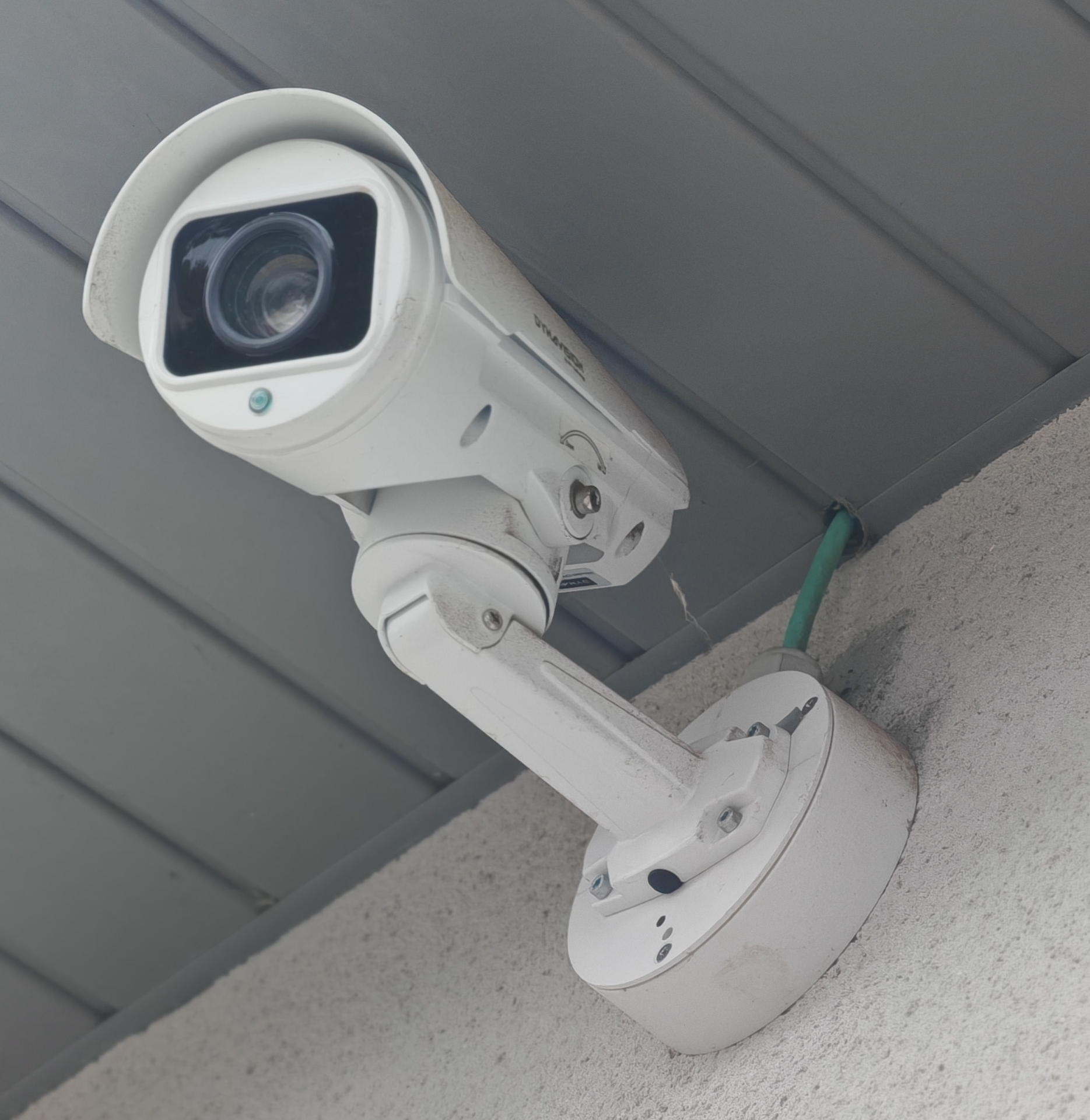 Caméra de vidéosurveillance tube